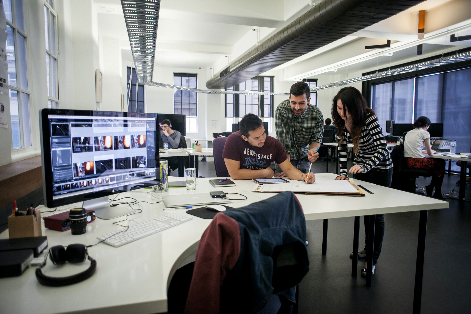 The Complete Guide to Choosing an Outsourced Marketing Director